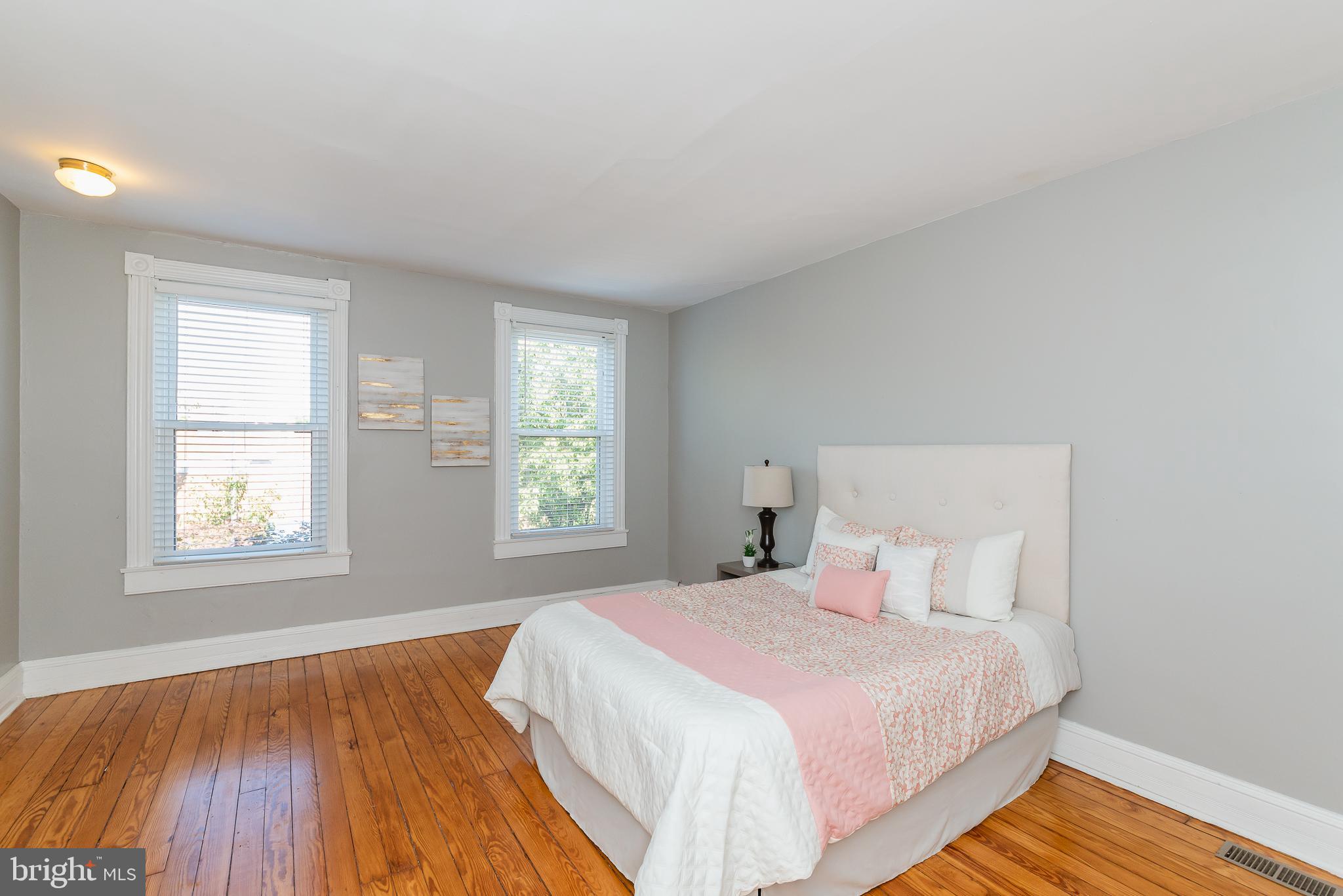 CHARLES VILLAGE - Residential