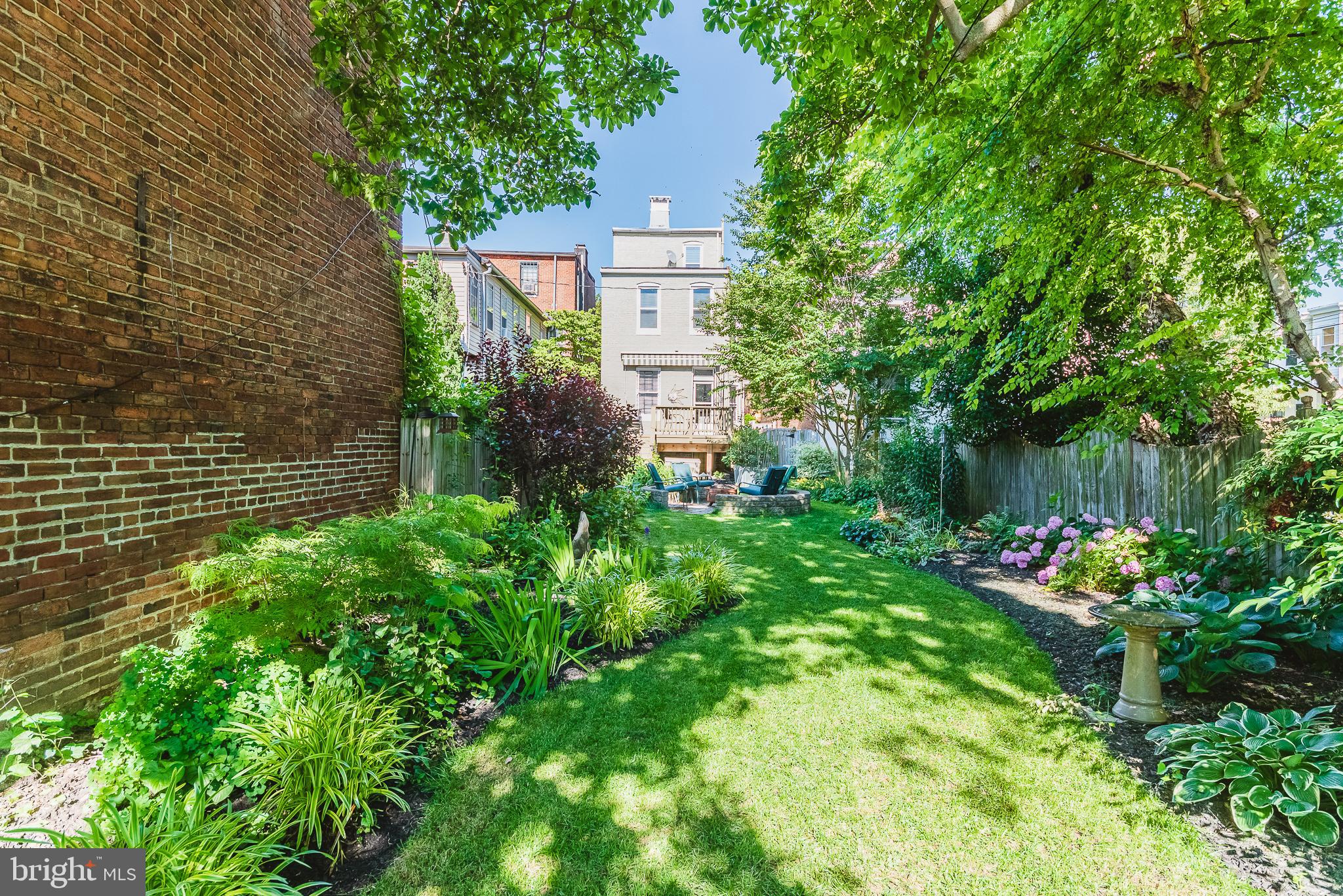 CHARLES VILLAGE - Residential