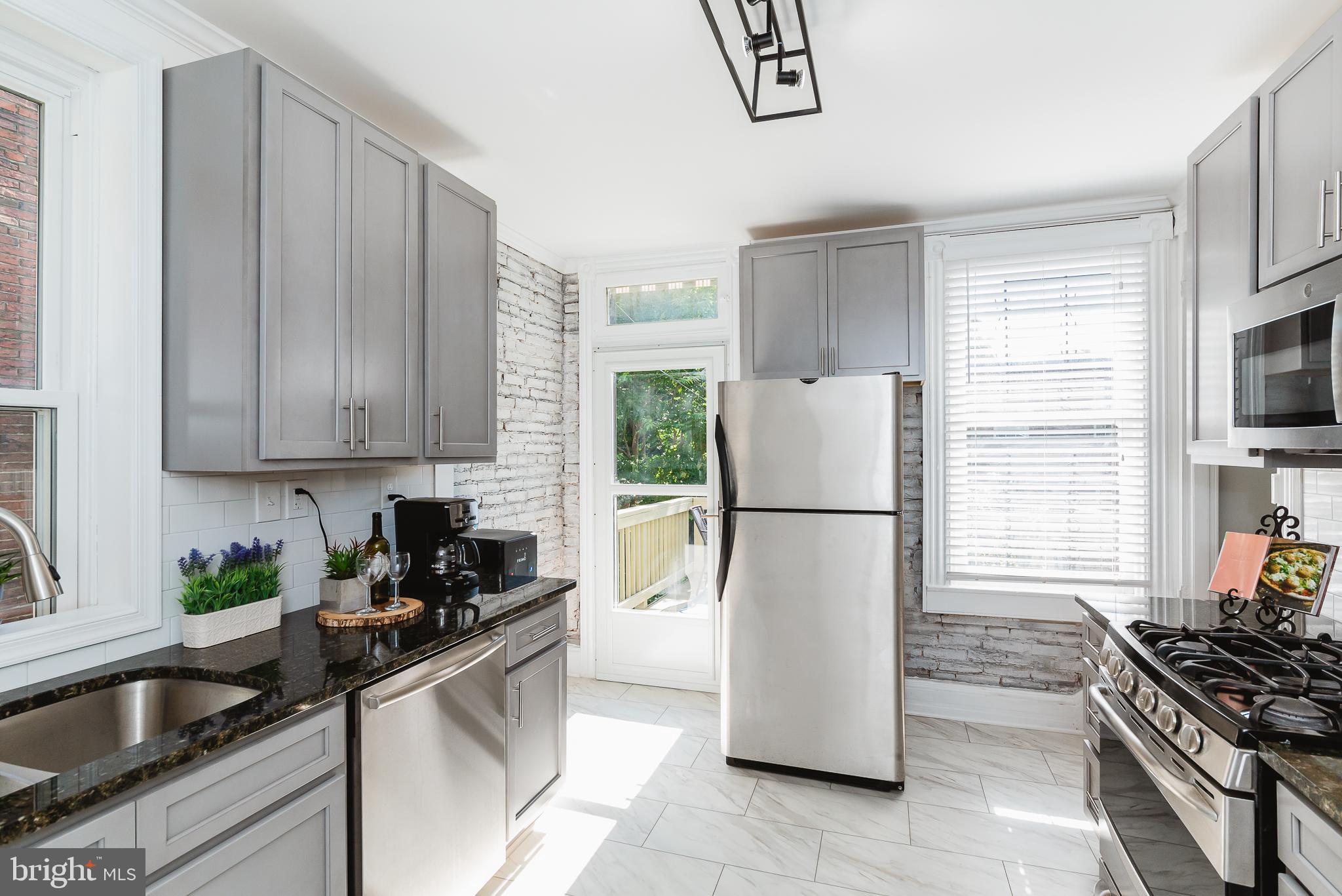 CHARLES VILLAGE - Residential