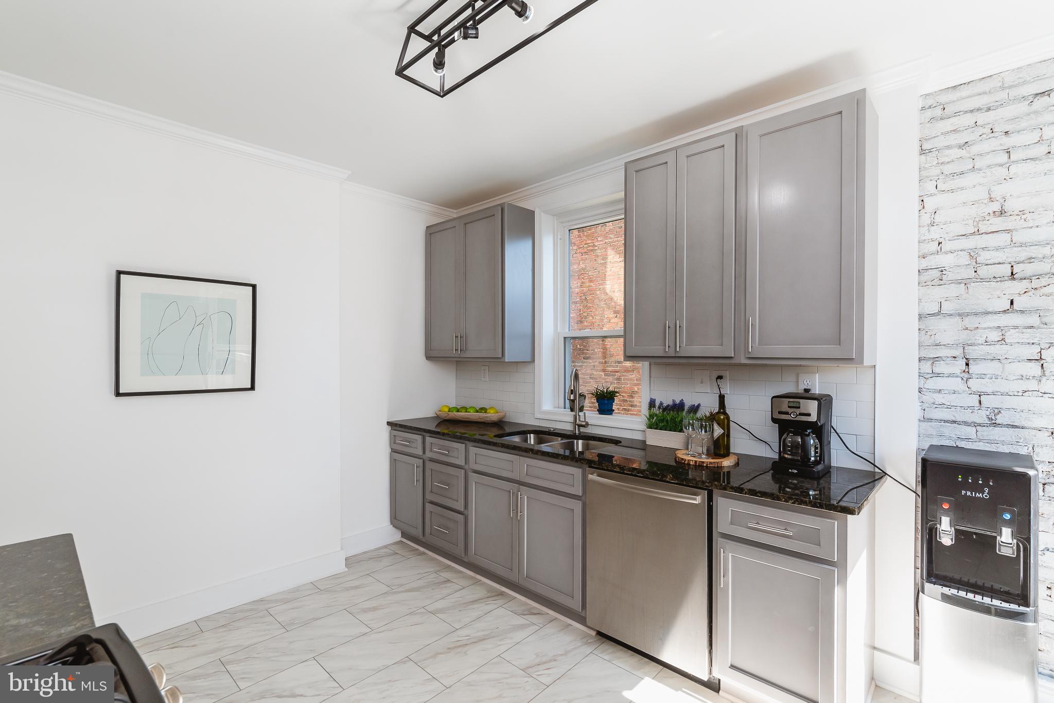 CHARLES VILLAGE - Residential