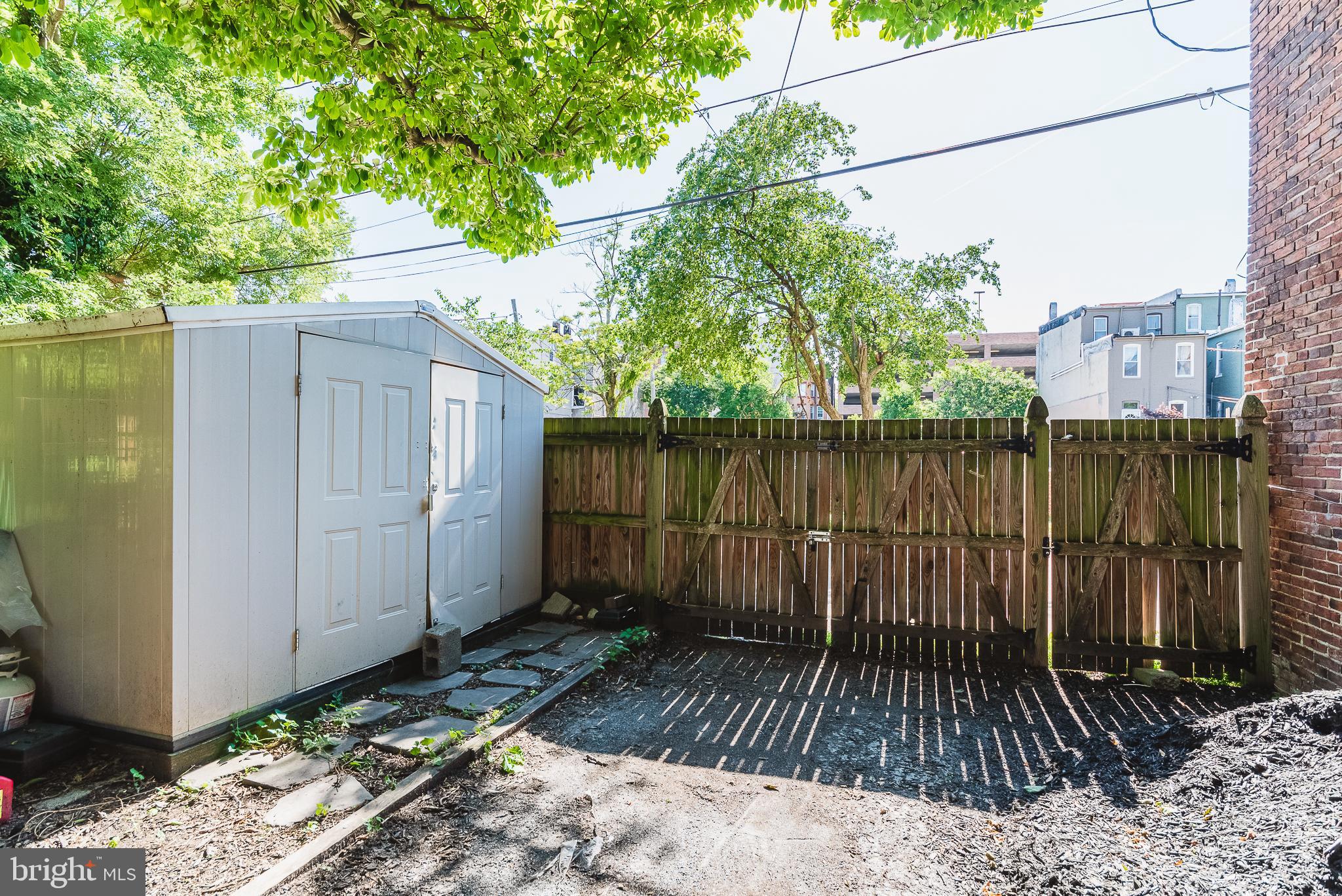 CHARLES VILLAGE - Residential