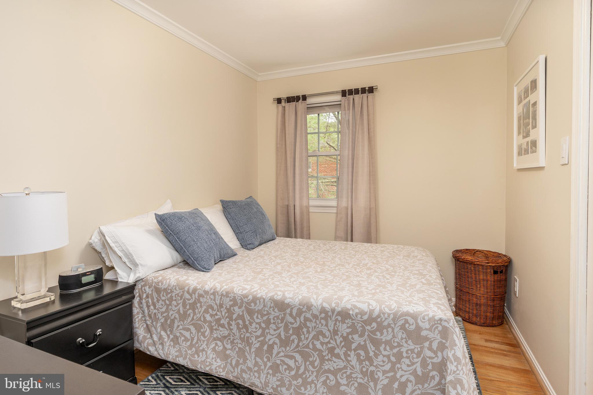 KENWOOD FOREST - Residential