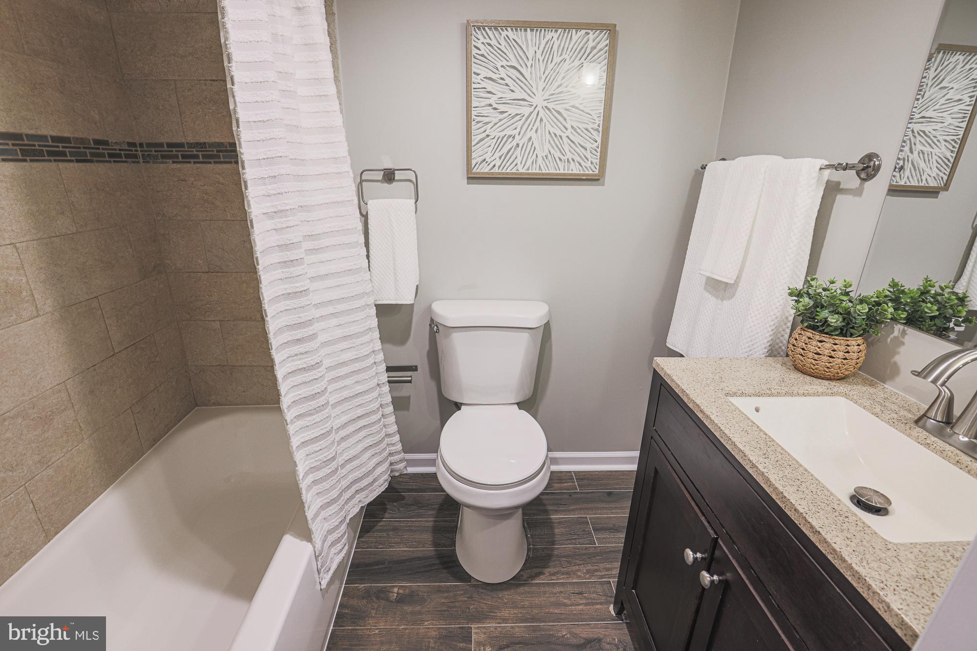 IDLEWYLDE - Residential