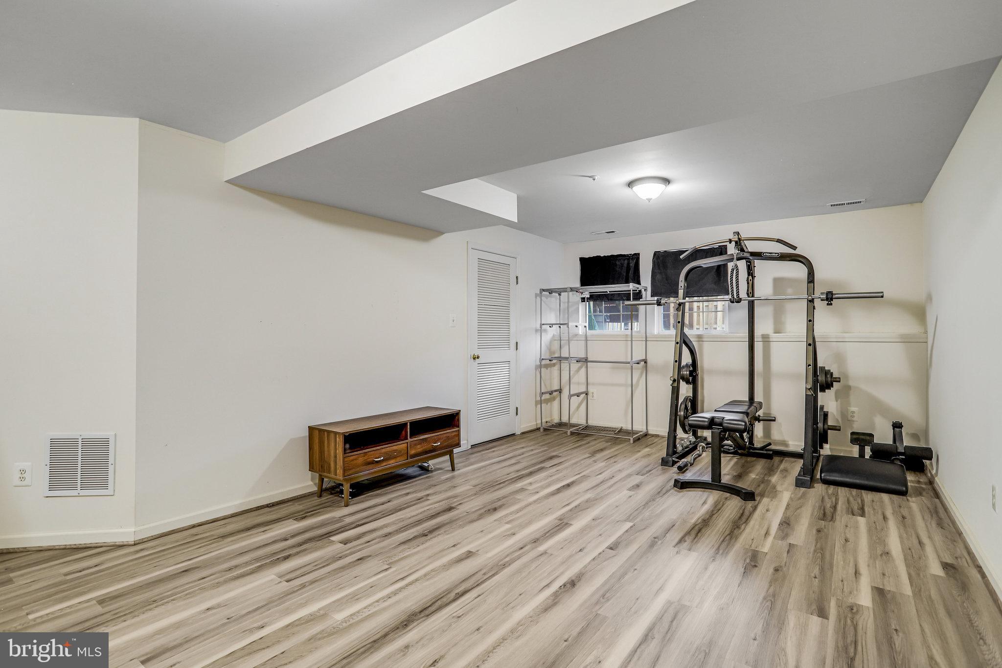 BALLENGER CROSSING - Residential Lease