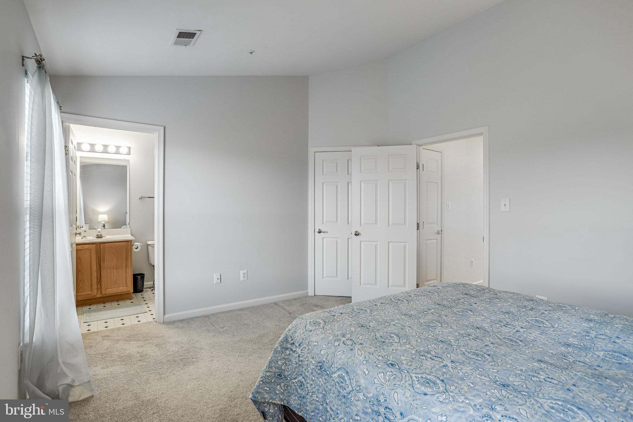 BALLENGER CROSSING - Residential Lease