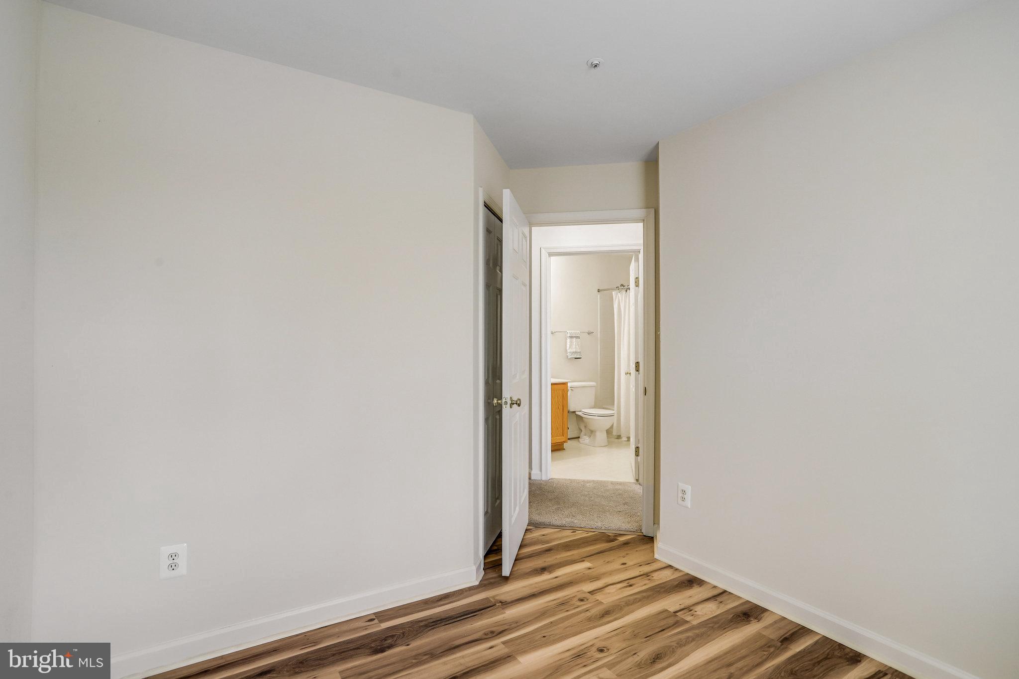 BALLENGER CROSSING - Residential Lease