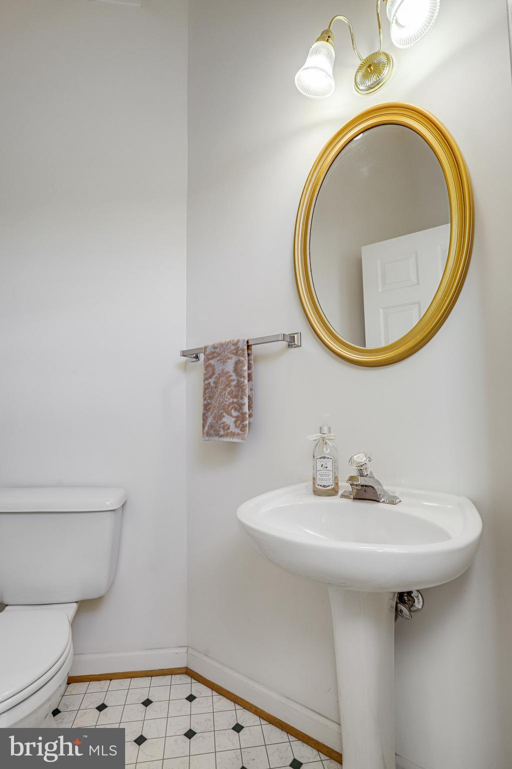 BALLENGER CROSSING - Residential Lease