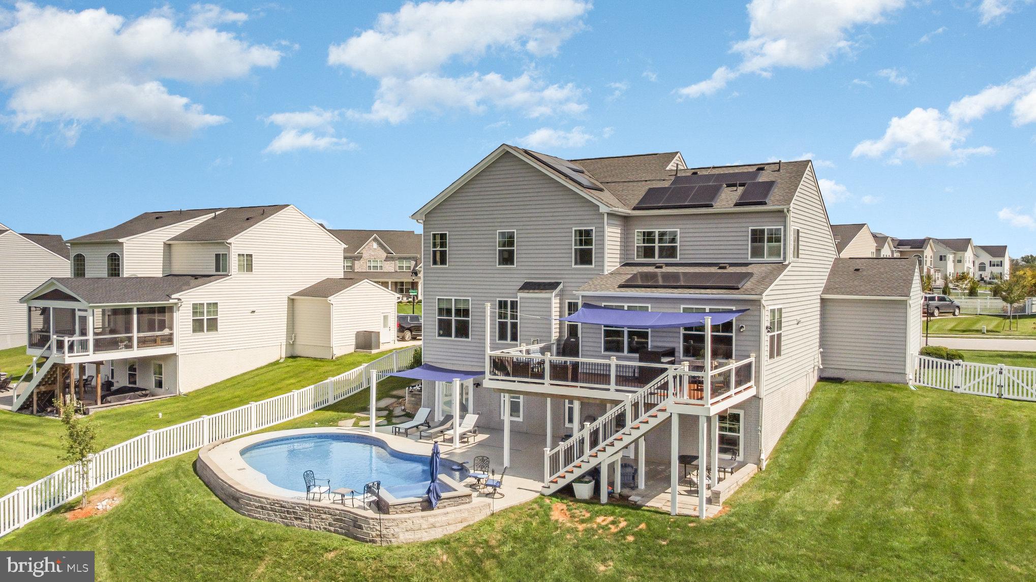 MAGNESS FARMS - Residential