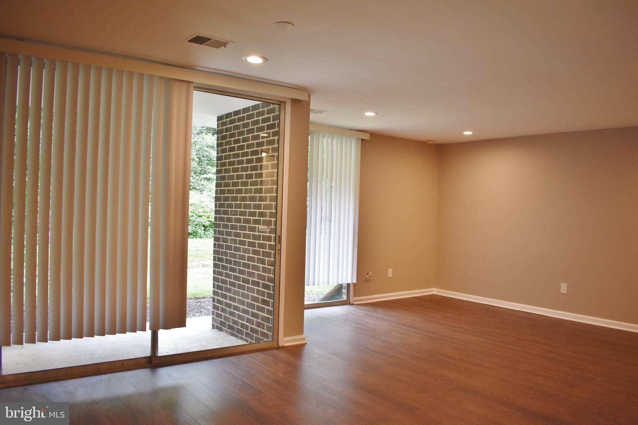 PINES CONDOMINIUM - Residential Lease