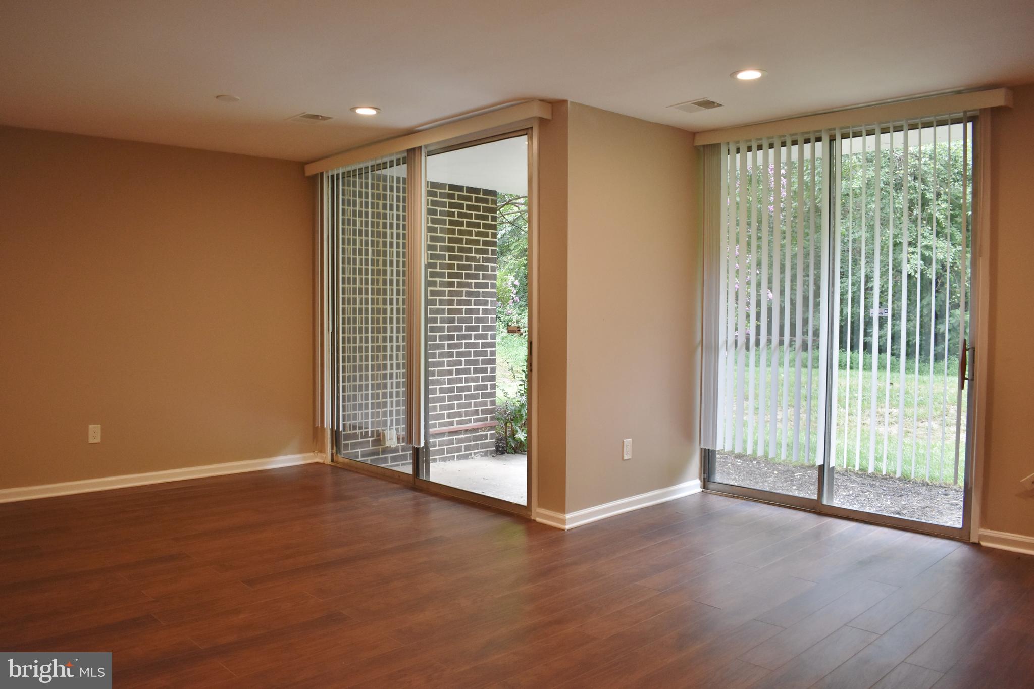 PINES CONDOMINIUM - Residential Lease