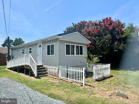 Mobile Home For Sale - 5122 Serenity Lane<br/> CHINCOTEAGUE ISLAND, VA 23336