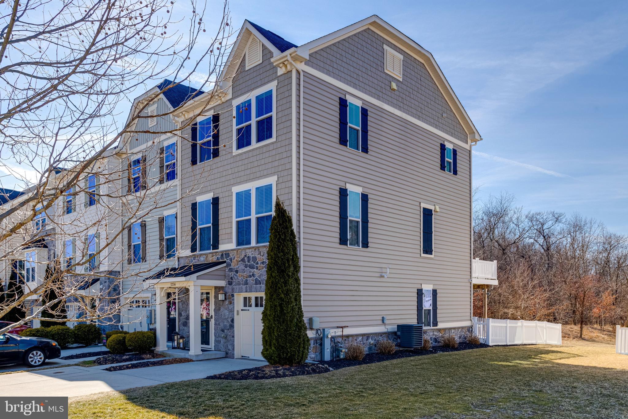 MAGNESS MILL - Residential