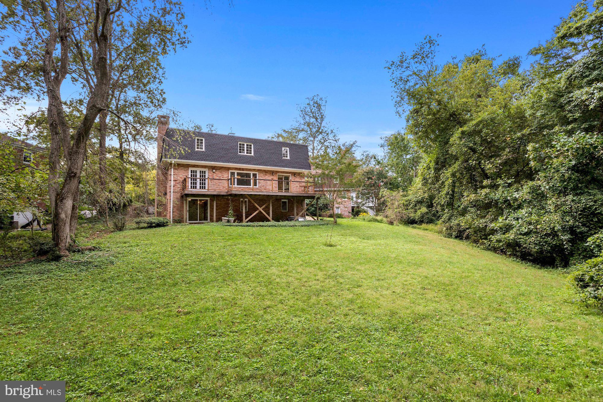 CLOISTERS OF FAIRFAX - Residential Lease