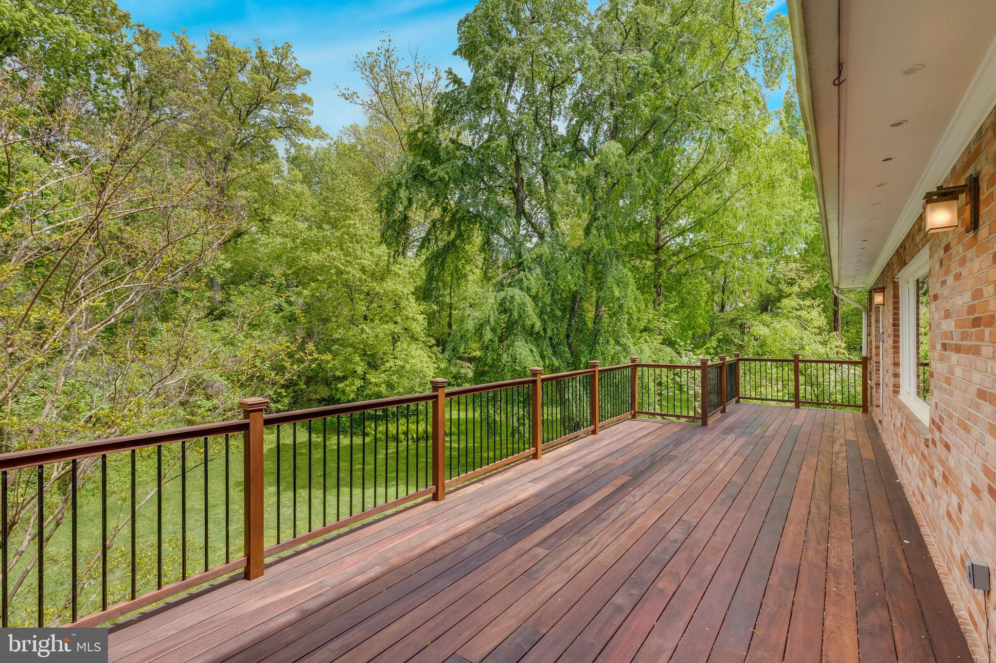 CLOISTERS OF FAIRFAX - Residential Lease