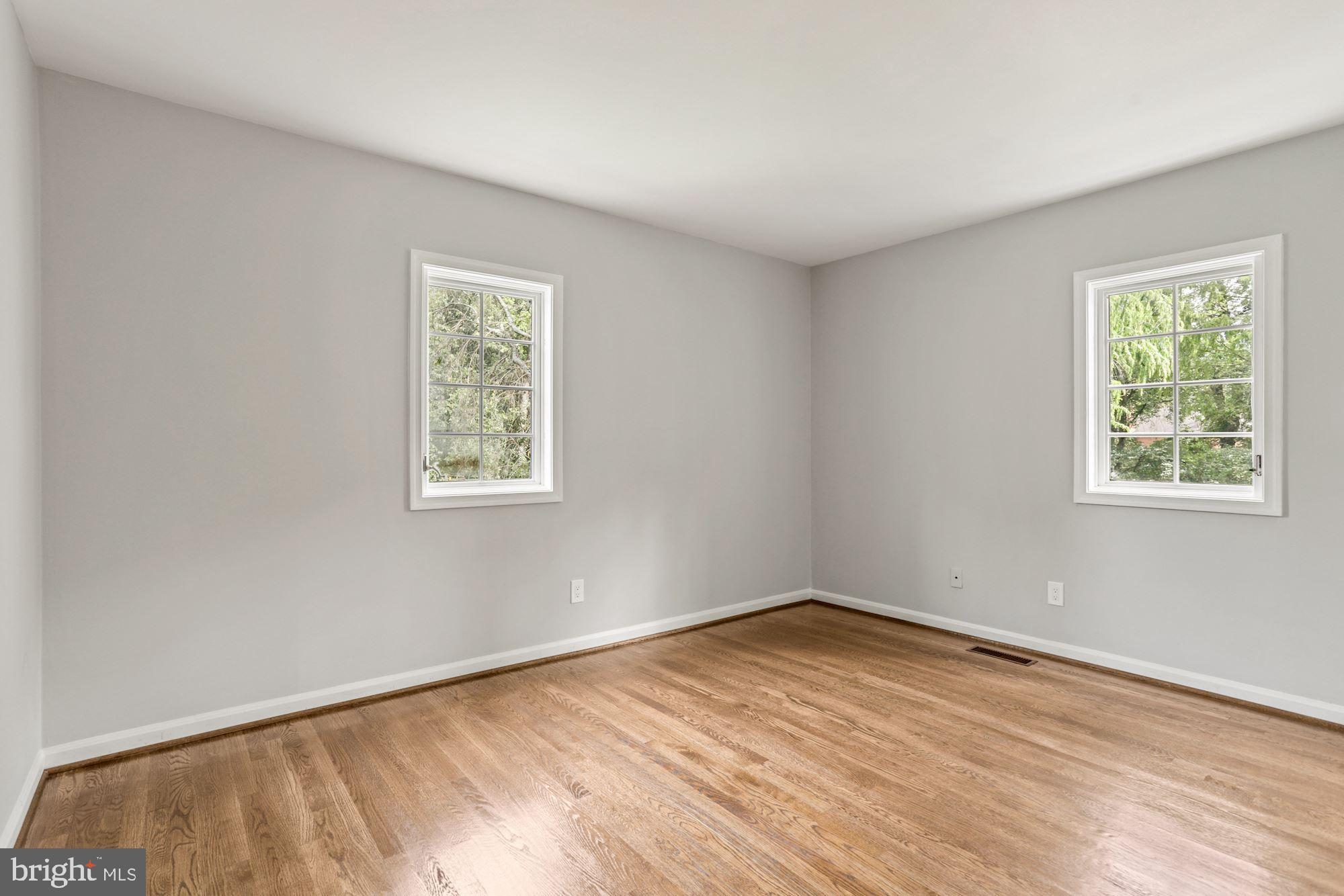 CLOISTERS OF FAIRFAX - Residential Lease