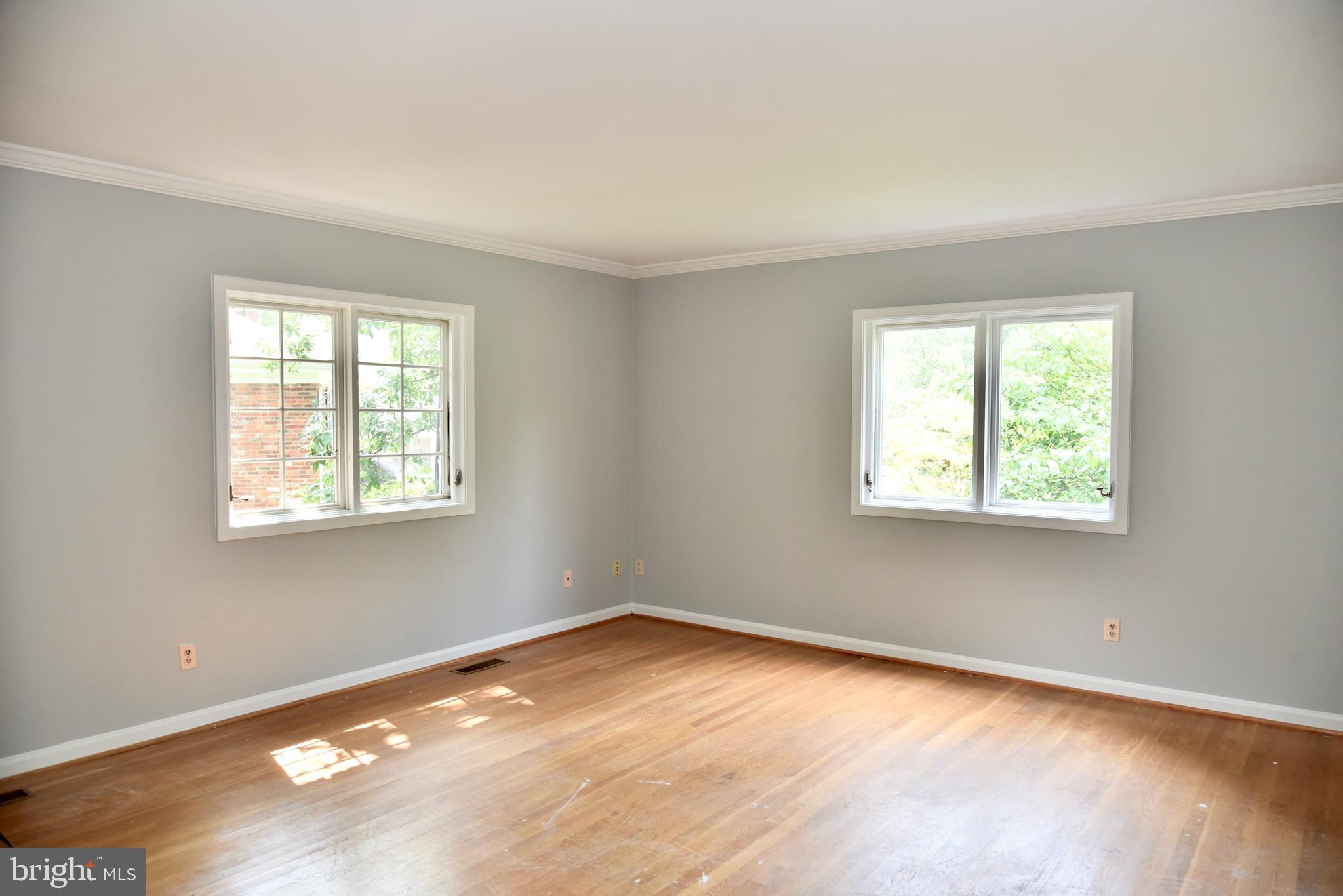 CLOISTERS OF FAIRFAX - Residential Lease