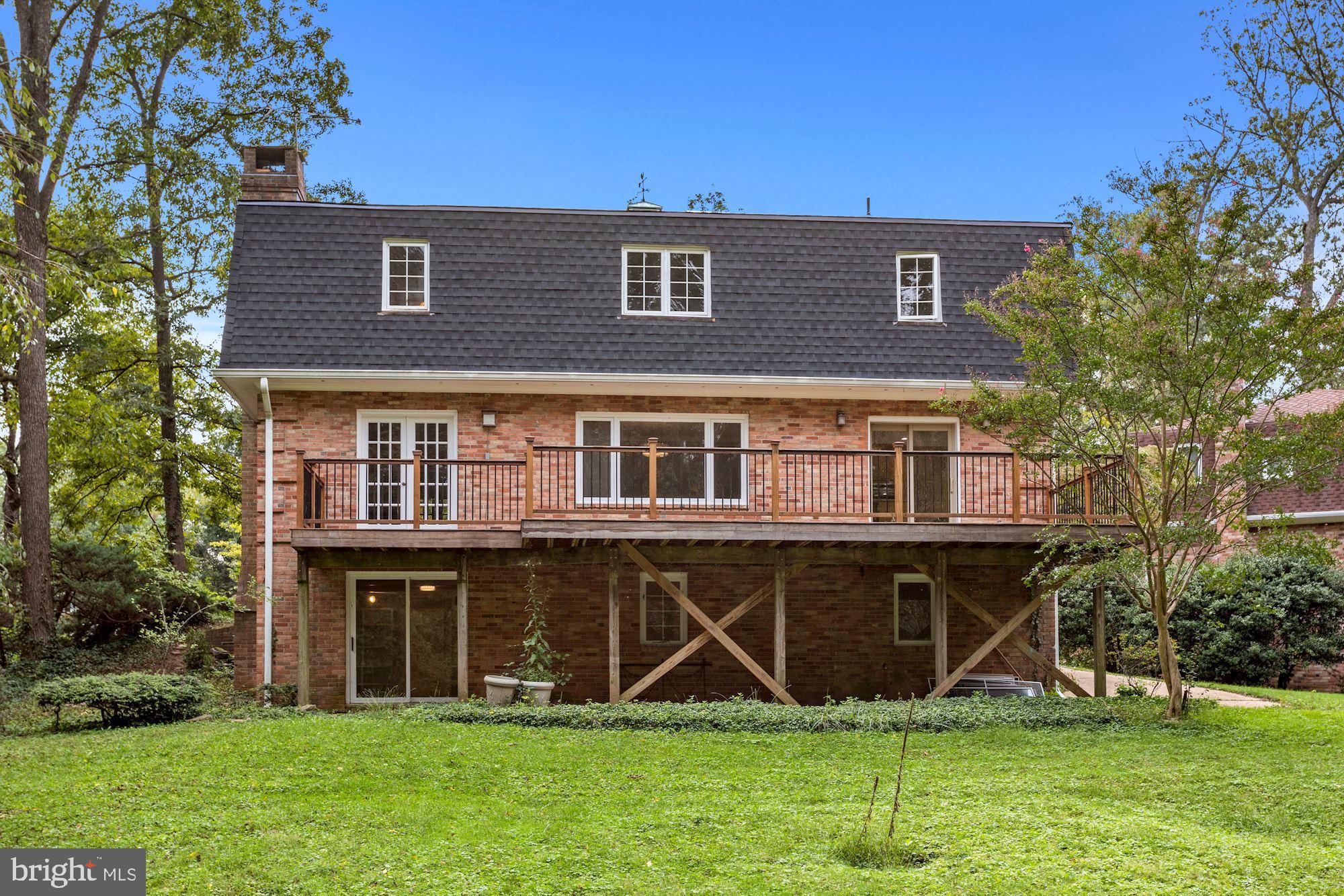 CLOISTERS OF FAIRFAX - Residential Lease