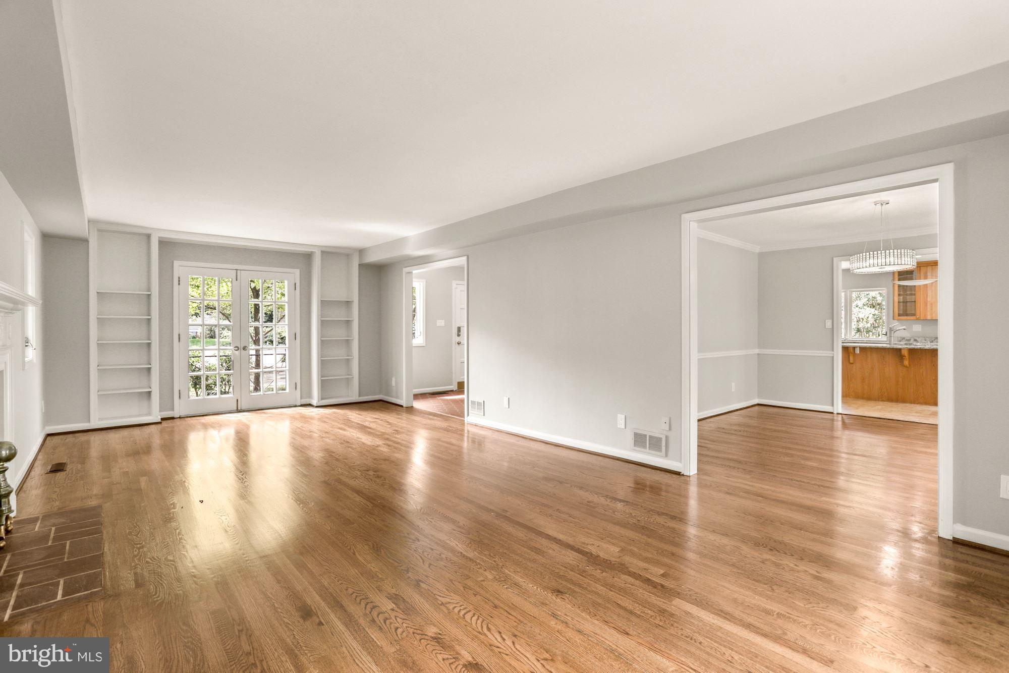 CLOISTERS OF FAIRFAX - Residential Lease