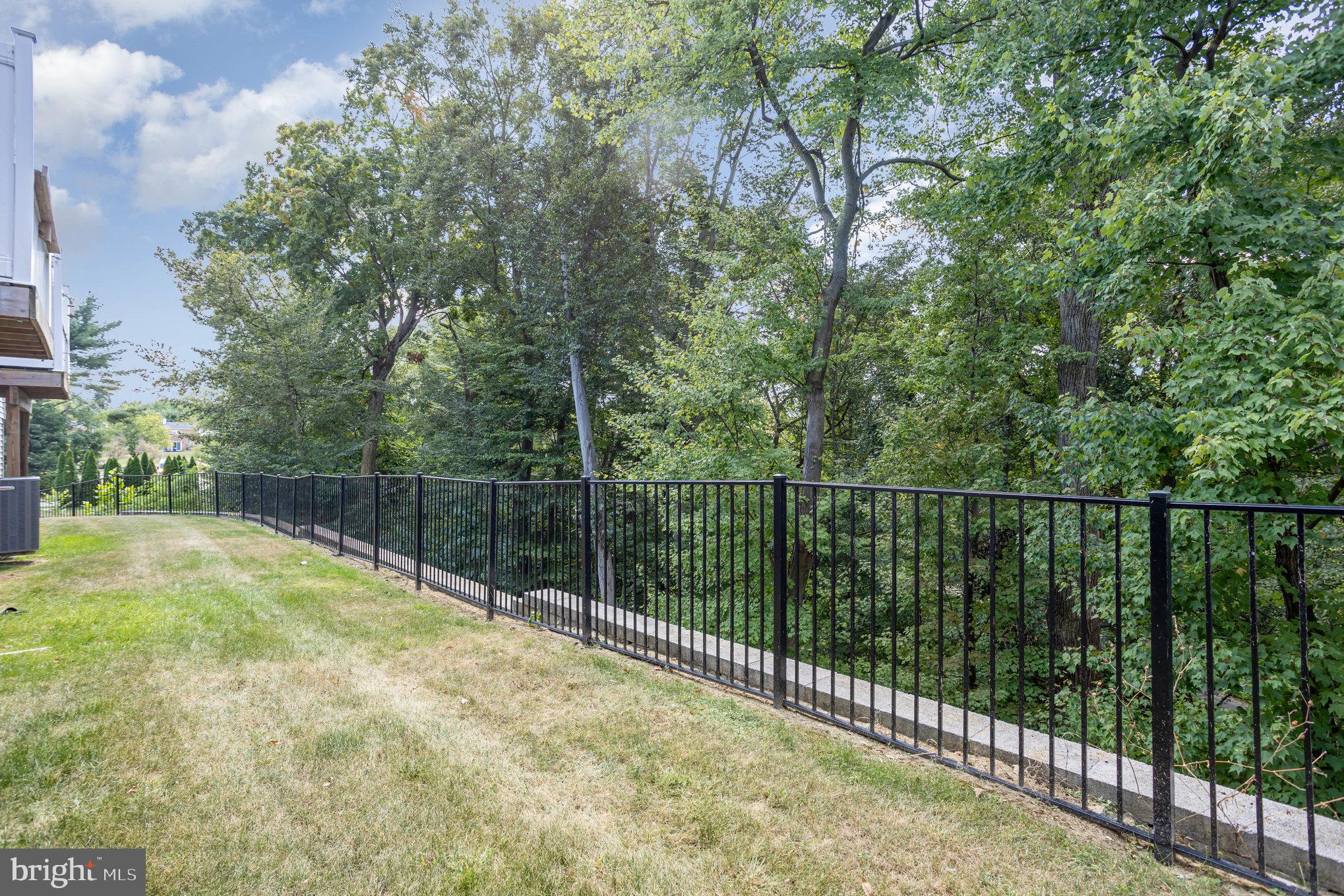 WATERFORD - Residential