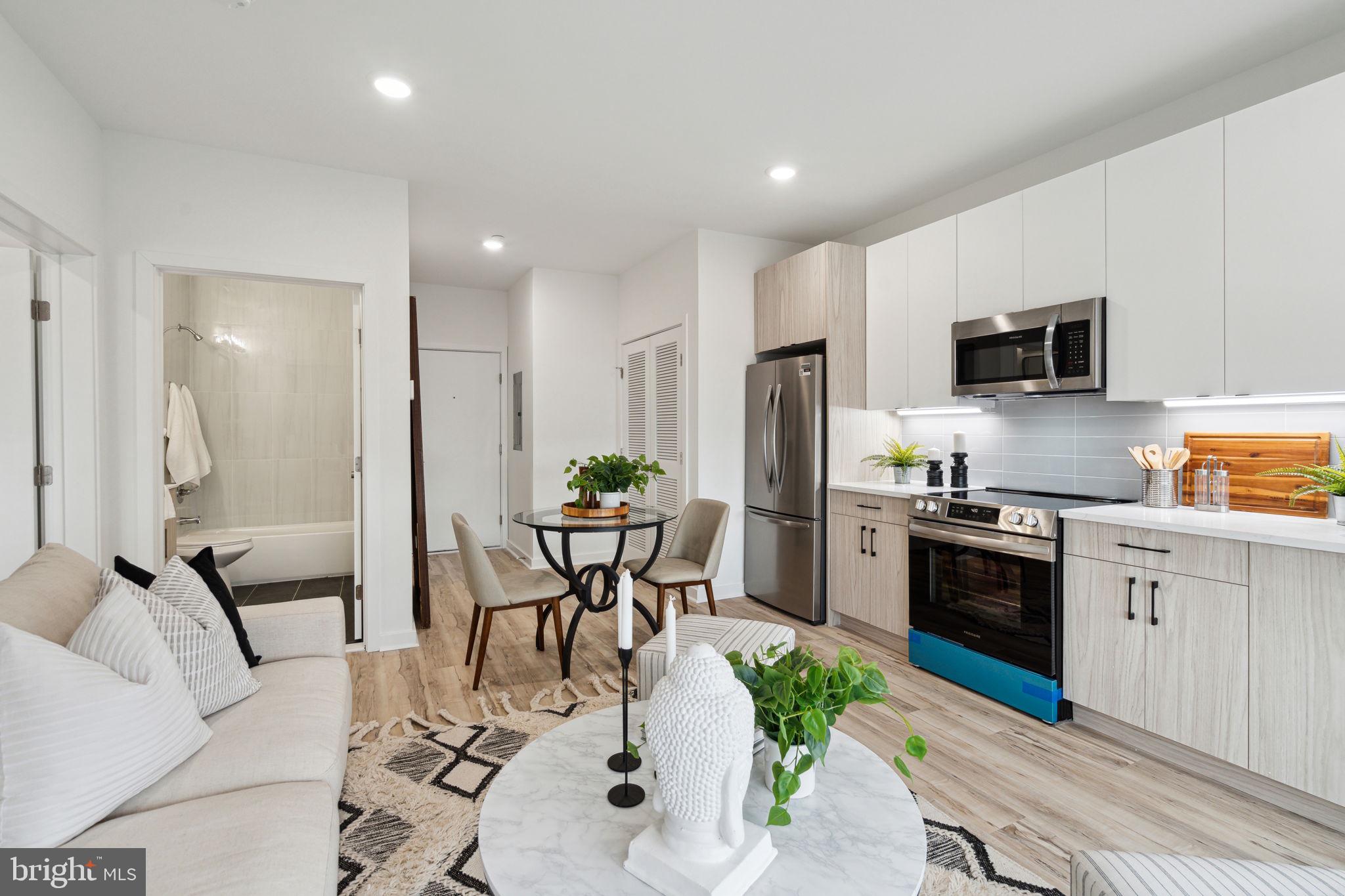 NORRIS SQUARE - Residential Lease