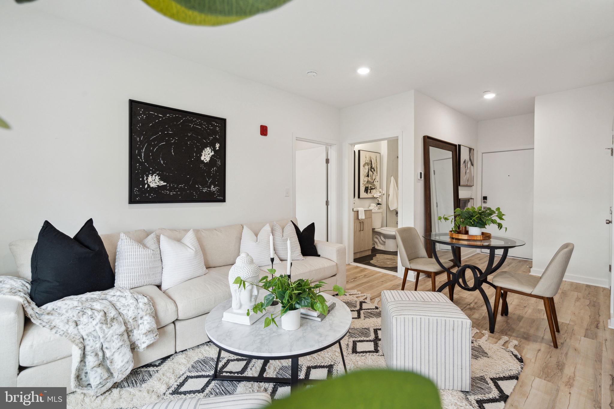 NORRIS SQUARE - Residential Lease