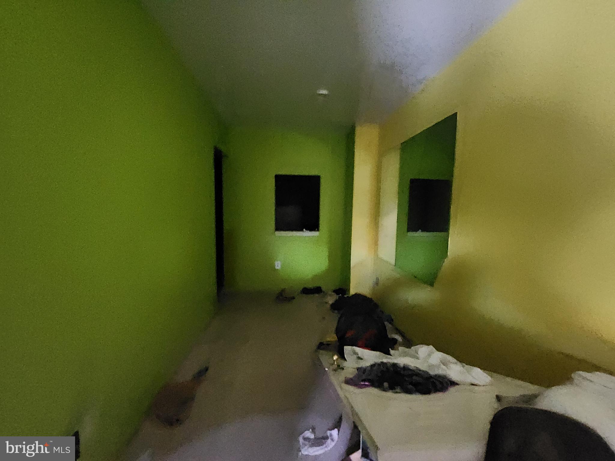 SANDTOWN-WINCHESTER - Residential