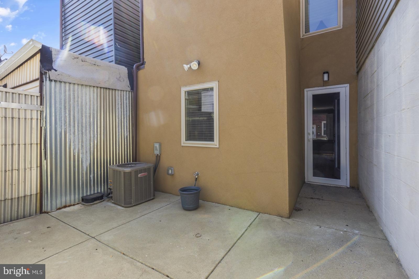 PENNSPORT - Residential Lease