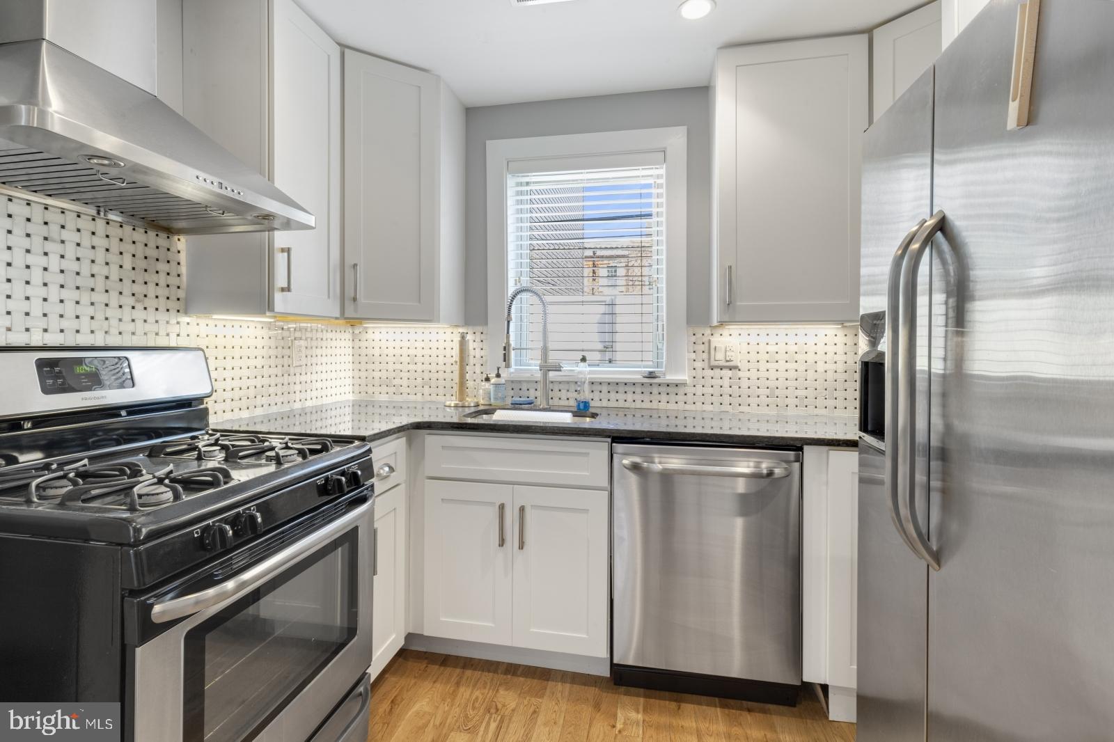 PENNSPORT - Residential Lease