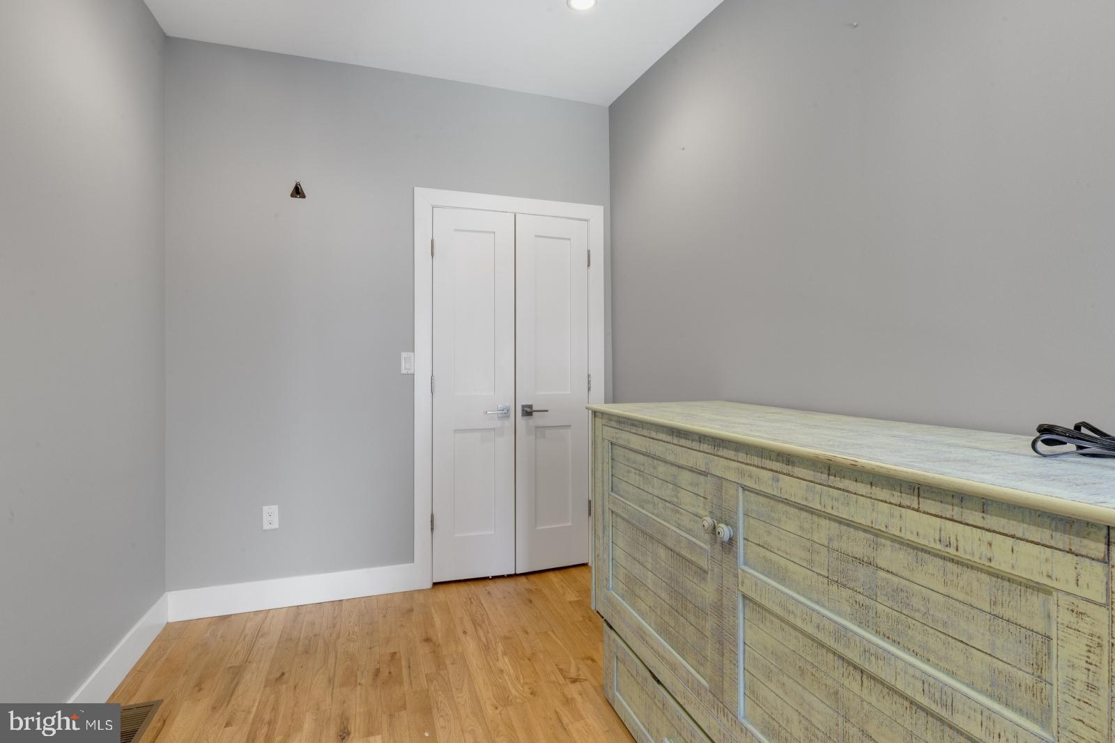 PENNSPORT - Residential Lease