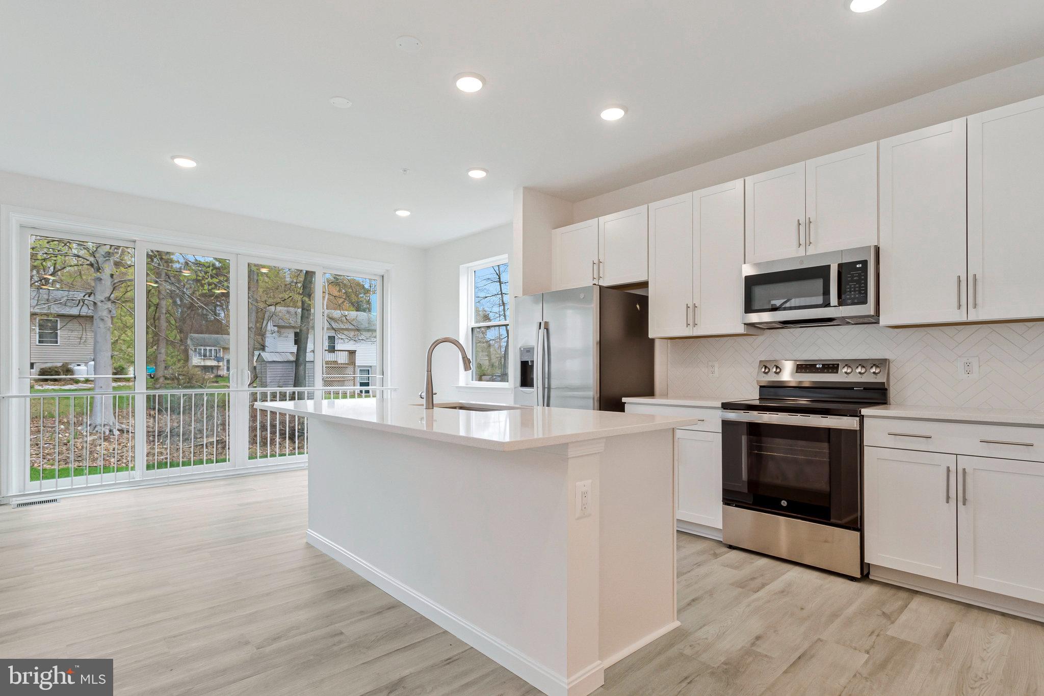 NORTHWOODS - Residential