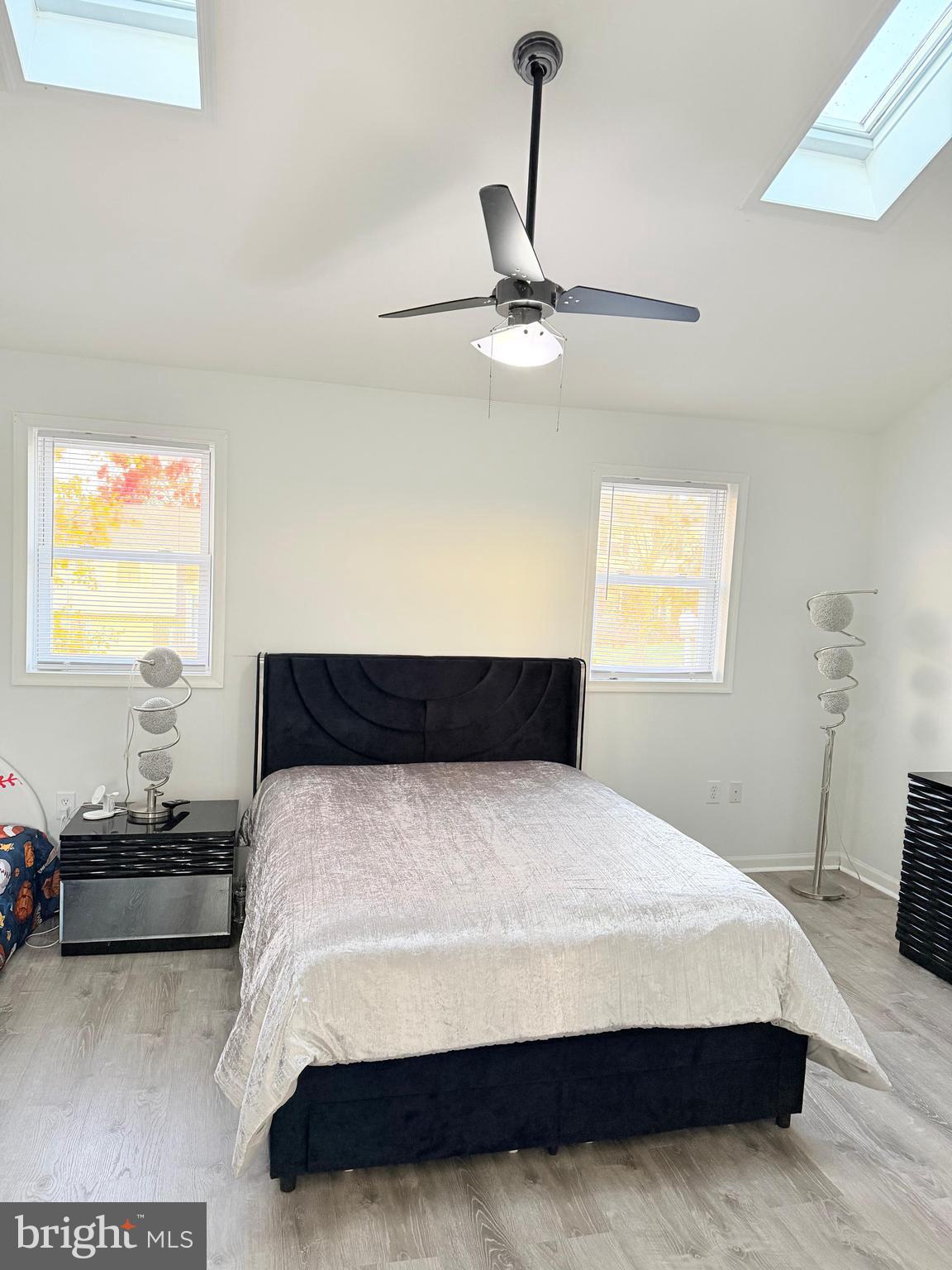 OLDE LEACOCK VILLAGE - Residential