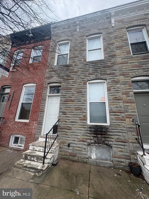 Townhouse For Sale - 941 E Chase Street<br/> Baltimore City County, BALTIMORE, MD 21202