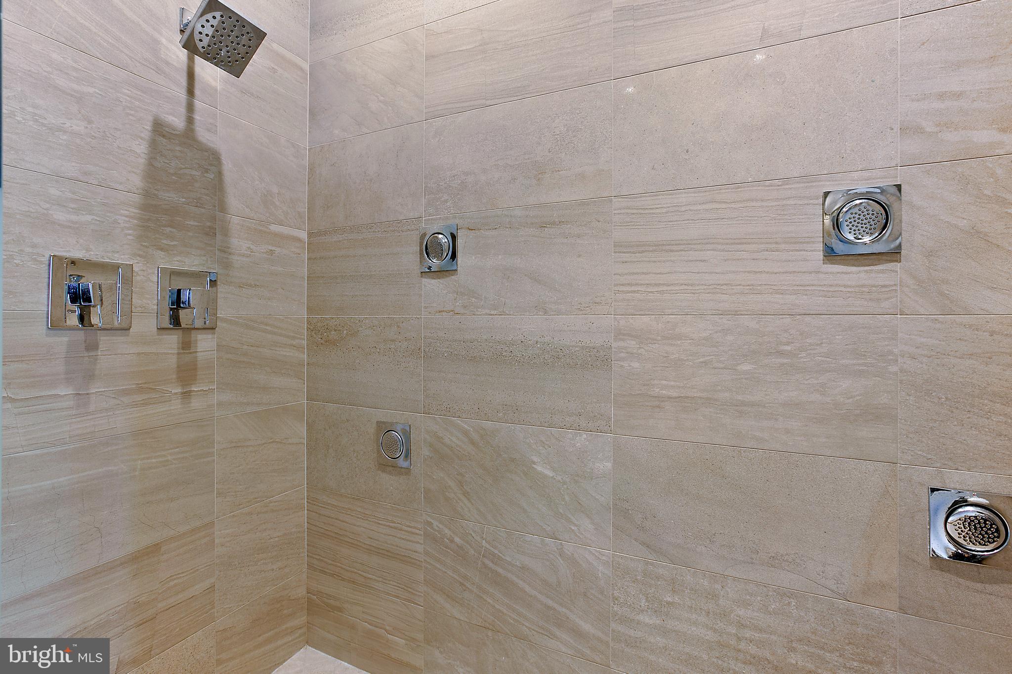 CANTON - Residential Lease