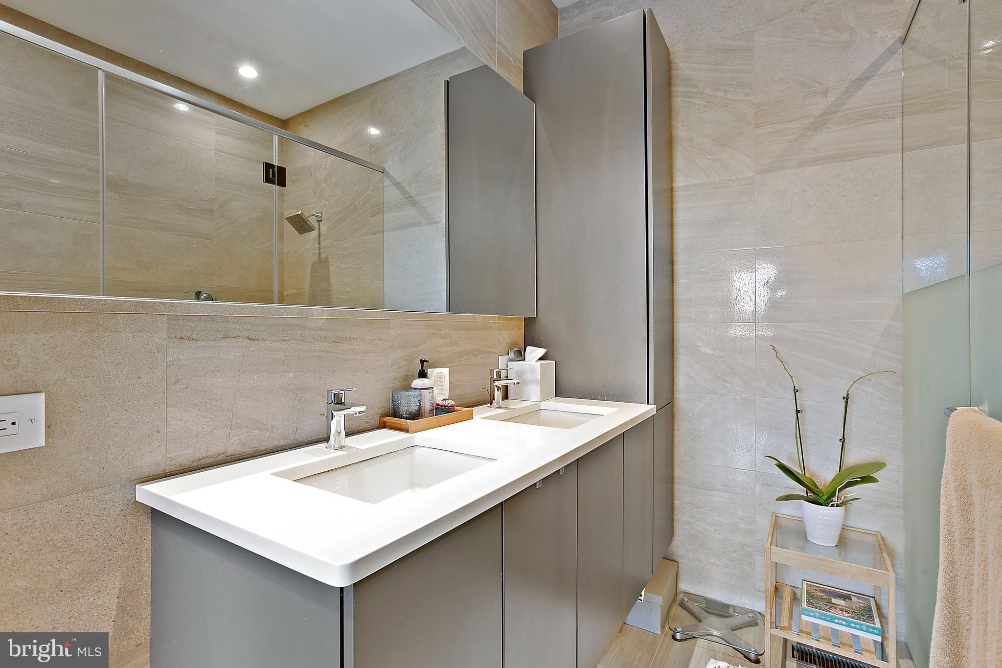 CANTON - Residential Lease