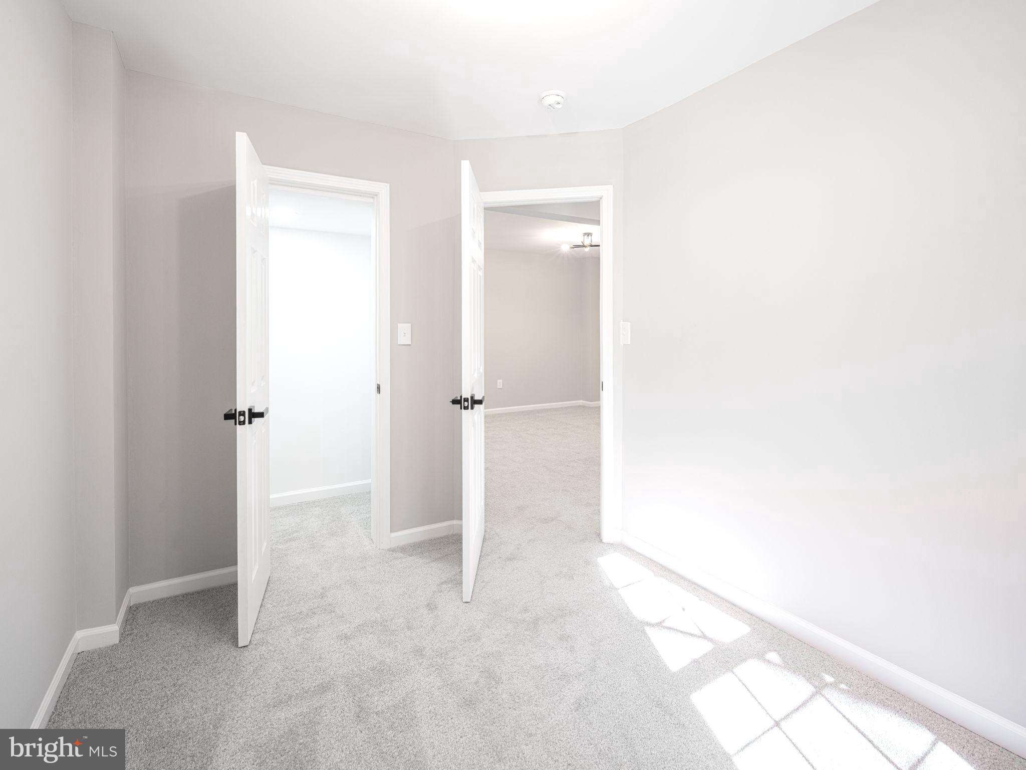 WORTHINGTON WOODS - Residential