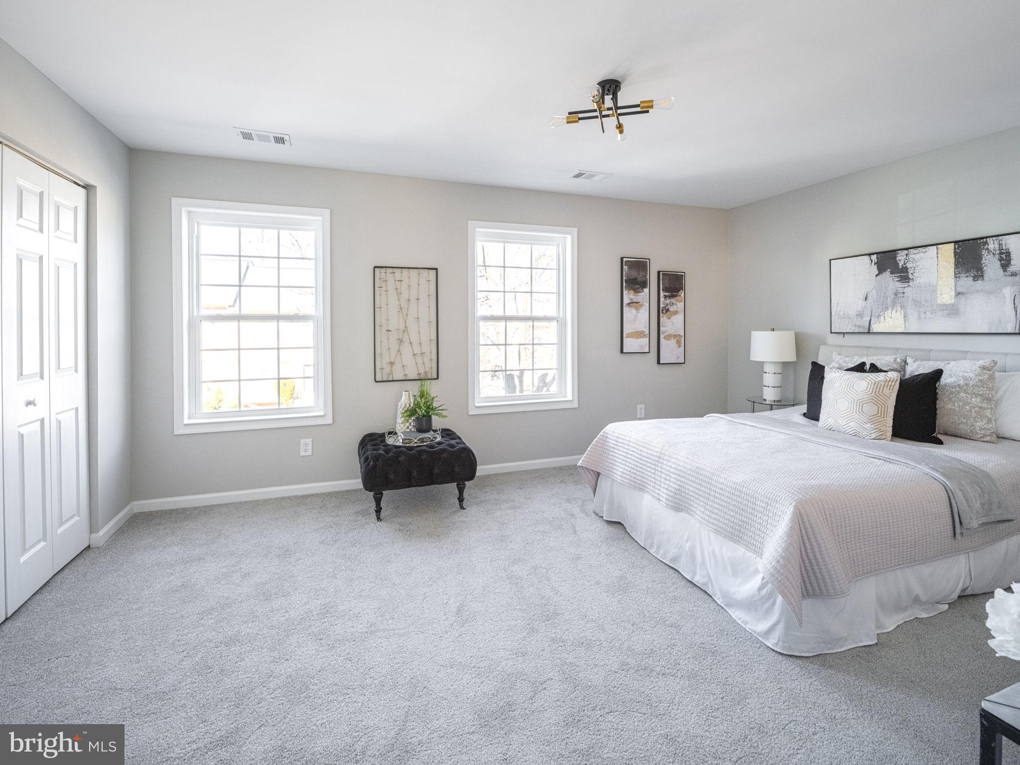 WORTHINGTON WOODS - Residential