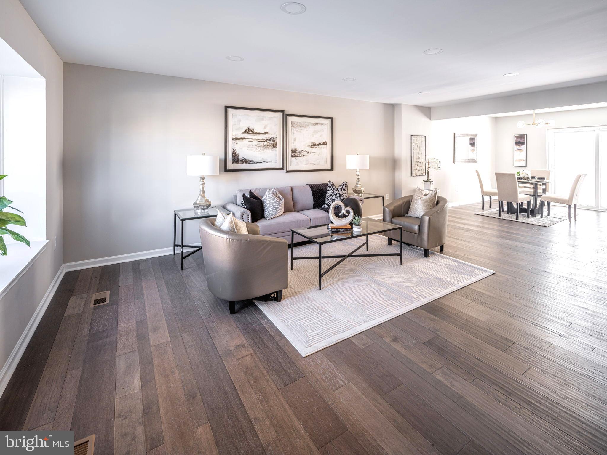 WORTHINGTON WOODS - Residential