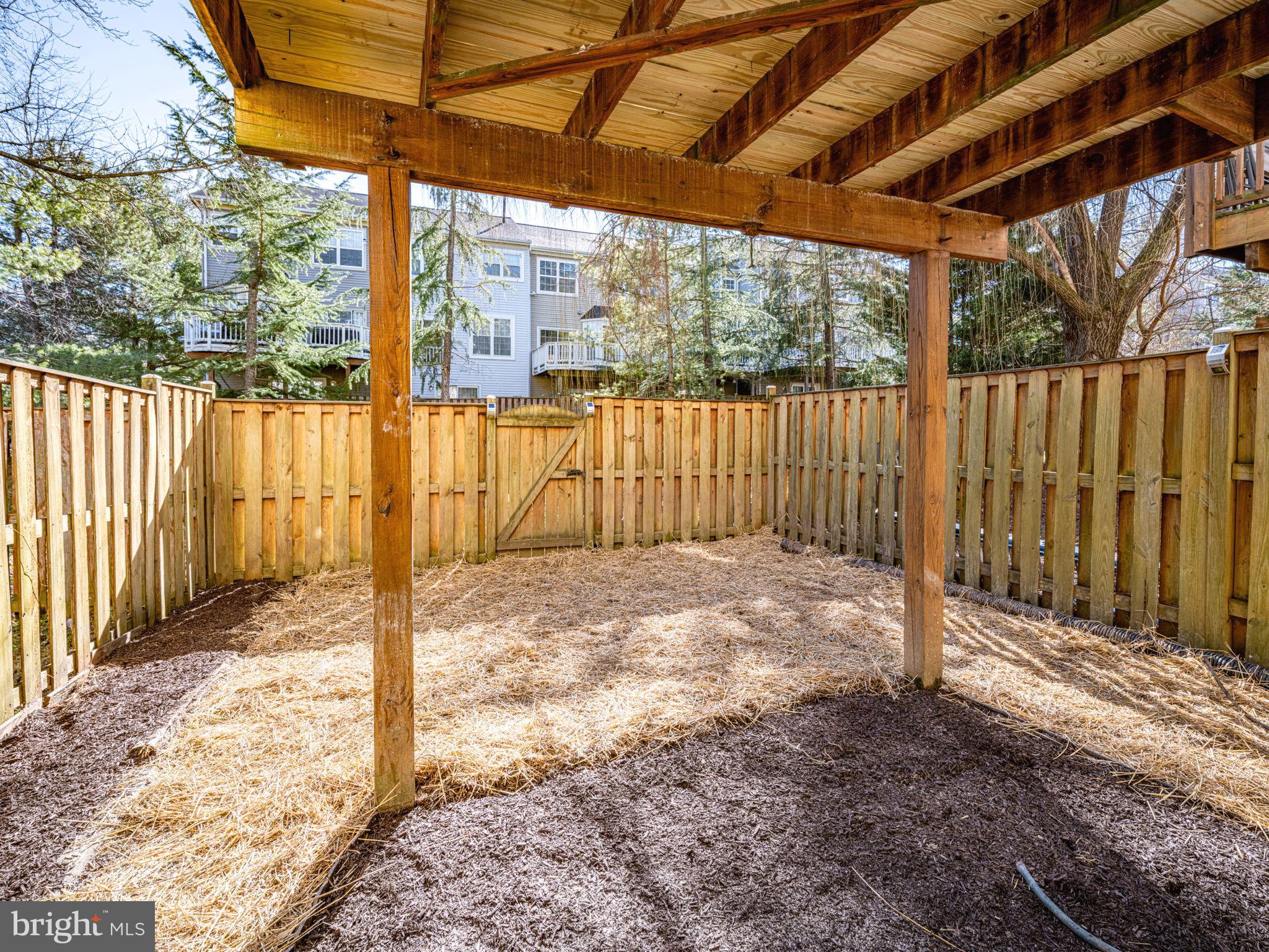 WORTHINGTON WOODS - Residential