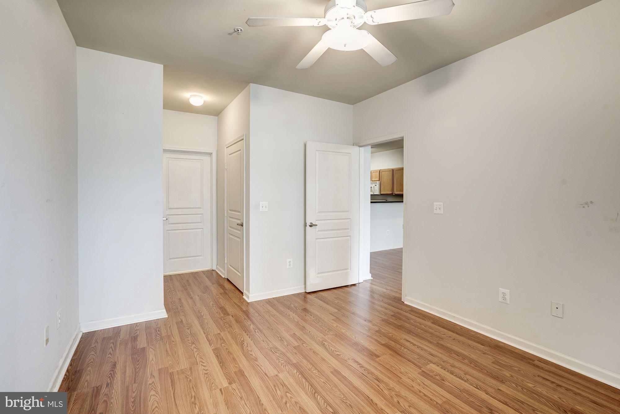 SAVOY AT RESTON TOWN CENTER - Residential Lease