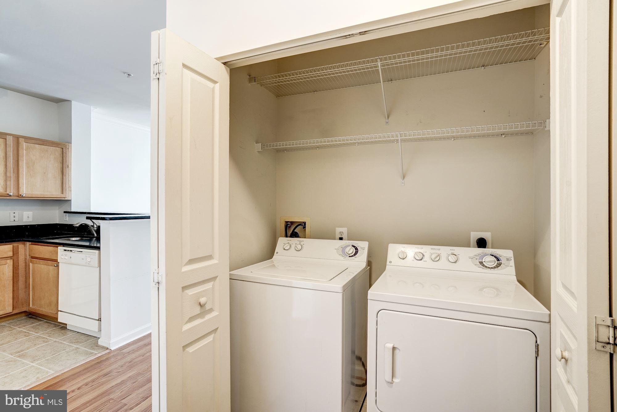 SAVOY AT RESTON TOWN CENTER - Residential Lease