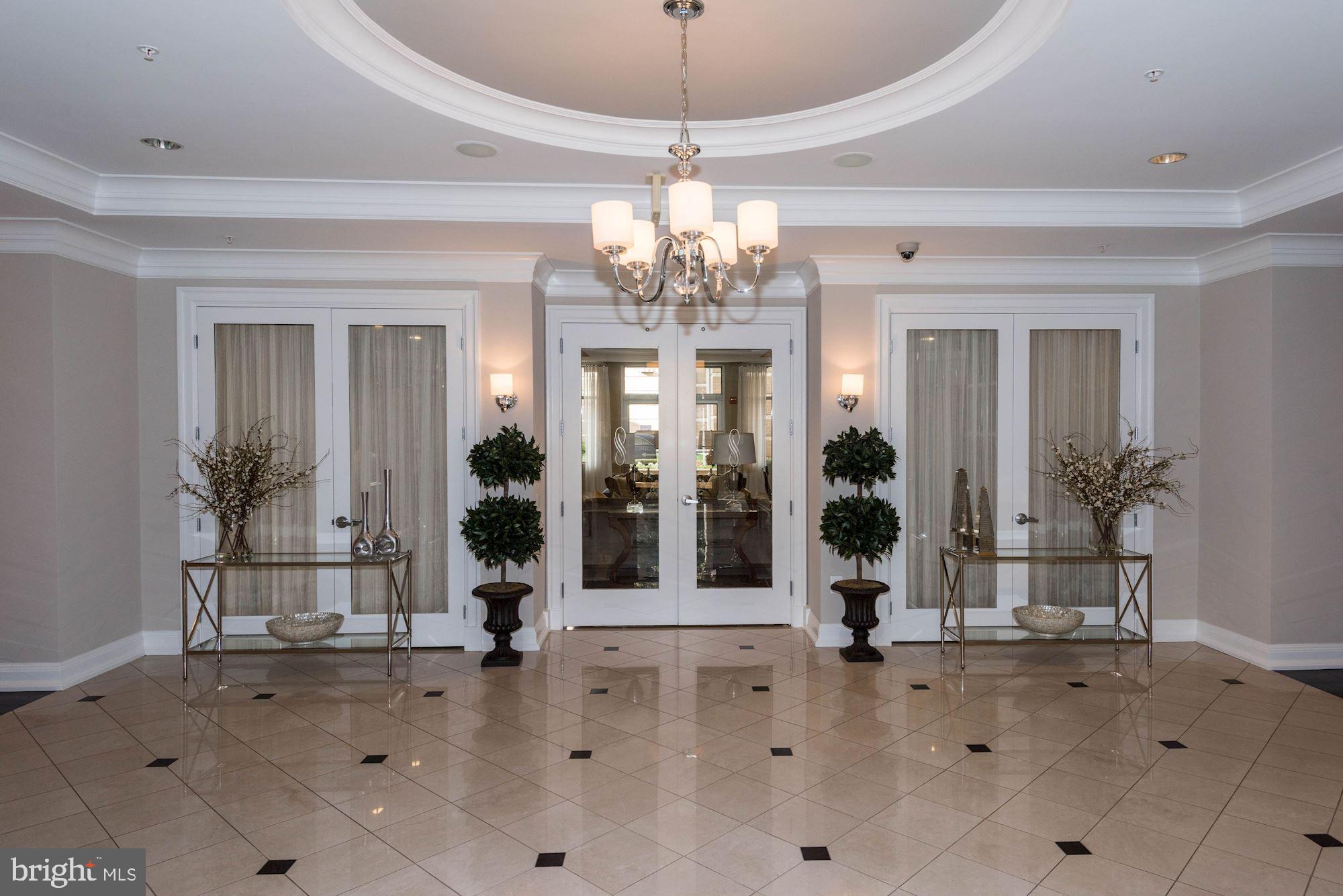 SAVOY AT RESTON TOWN CENTER - Residential Lease