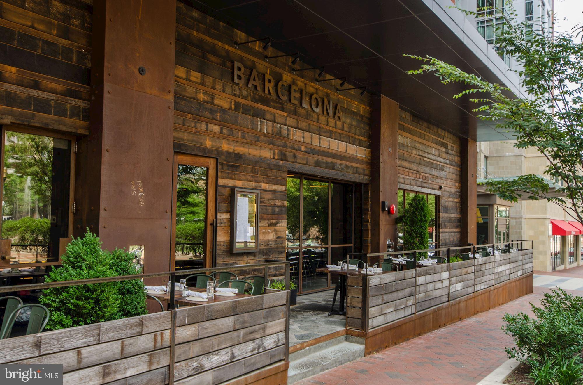 SAVOY AT RESTON TOWN CENTER - Residential Lease