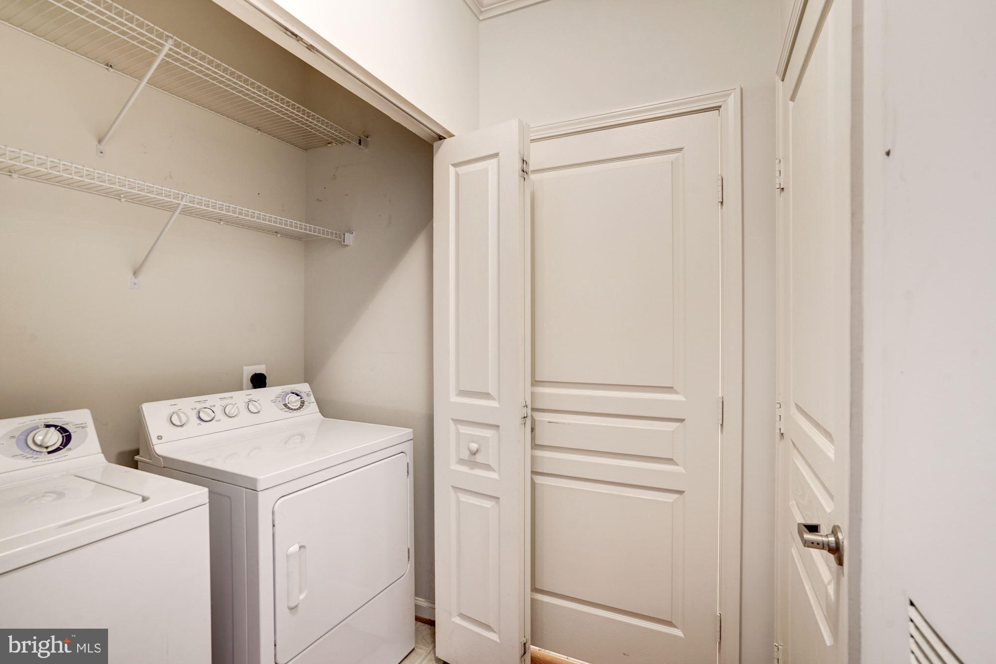 SAVOY AT RESTON TOWN CENTER - Residential Lease