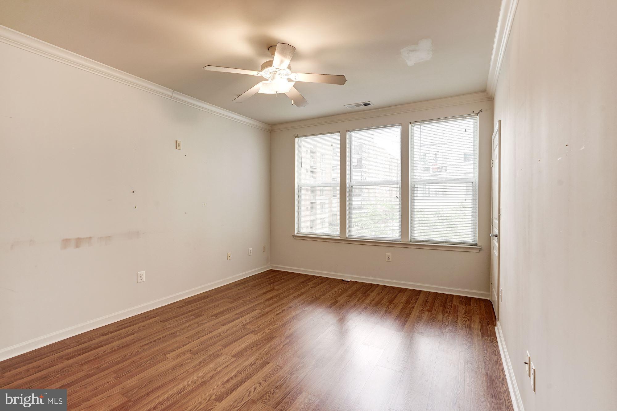 SAVOY AT RESTON TOWN CENTER - Residential Lease