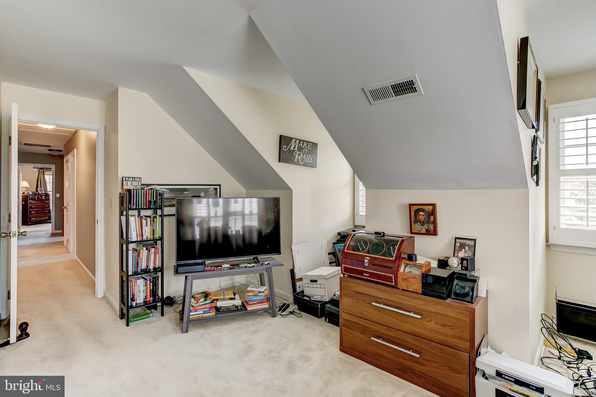 RUTH RODGERS - Residential