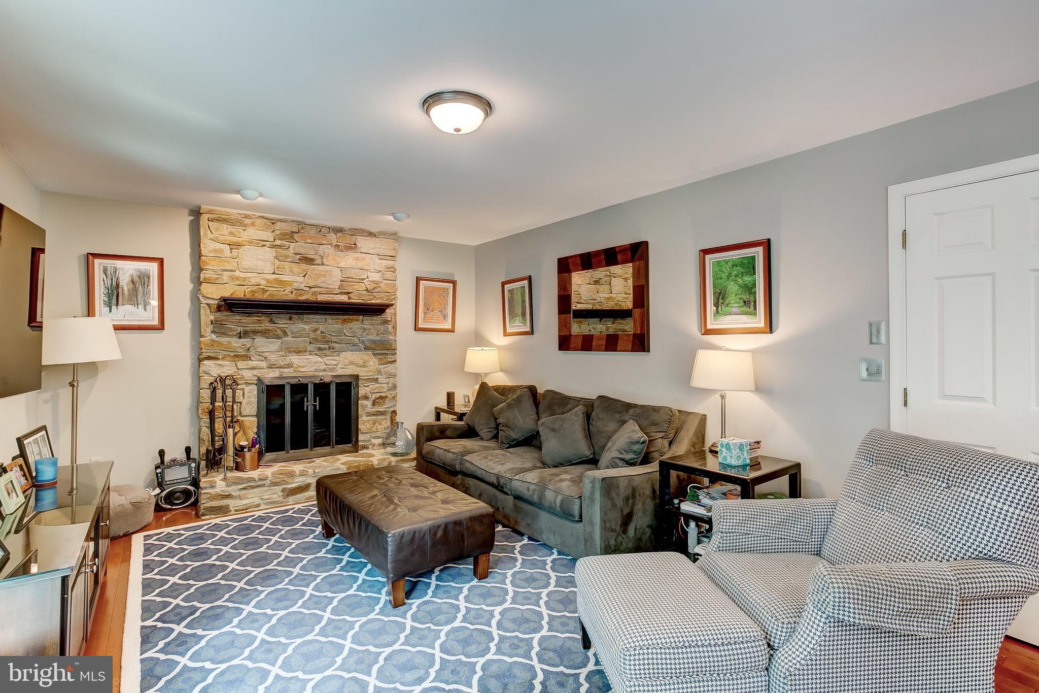 RUTH RODGERS - Residential