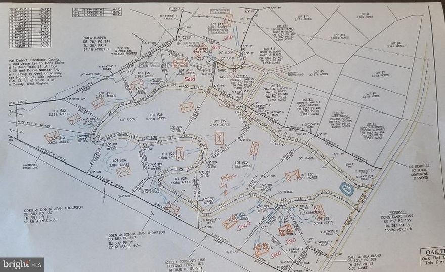 Looking for a quiet neighborhood to build your dream home between Brandywine and Franklin? Look no further! Wooded lot located in secluded Oak Flat Estates Development. Public Water, Underground Electric and Perc approved for Septic. Just minutes from George Washington National Forest, less than an hour travel to Harrisonburg, VA, 10 min. to Franklin, WV, 40 minutes to Seneca Rocks Recreation.