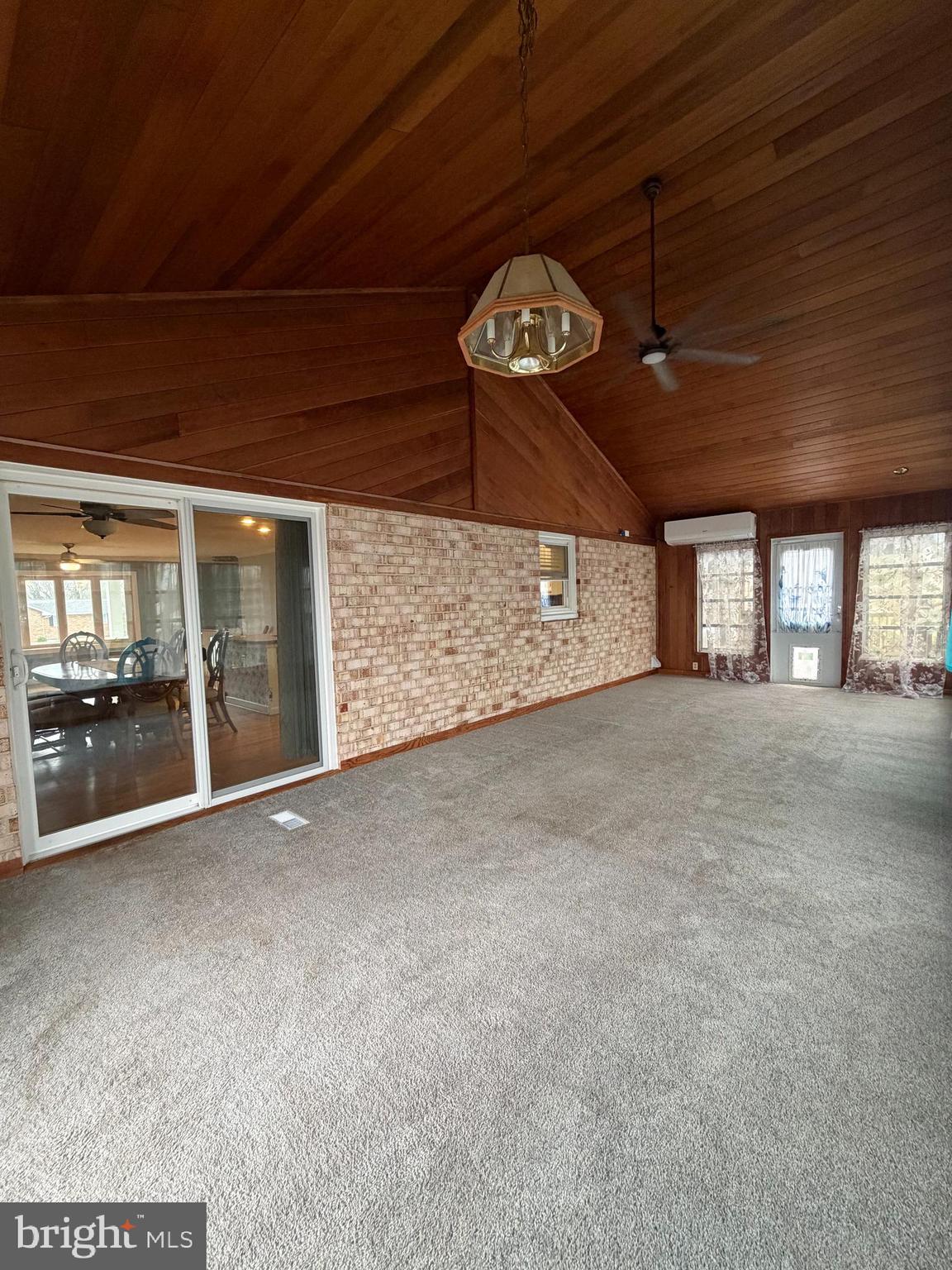 RUMSEY ISLAND - Residential