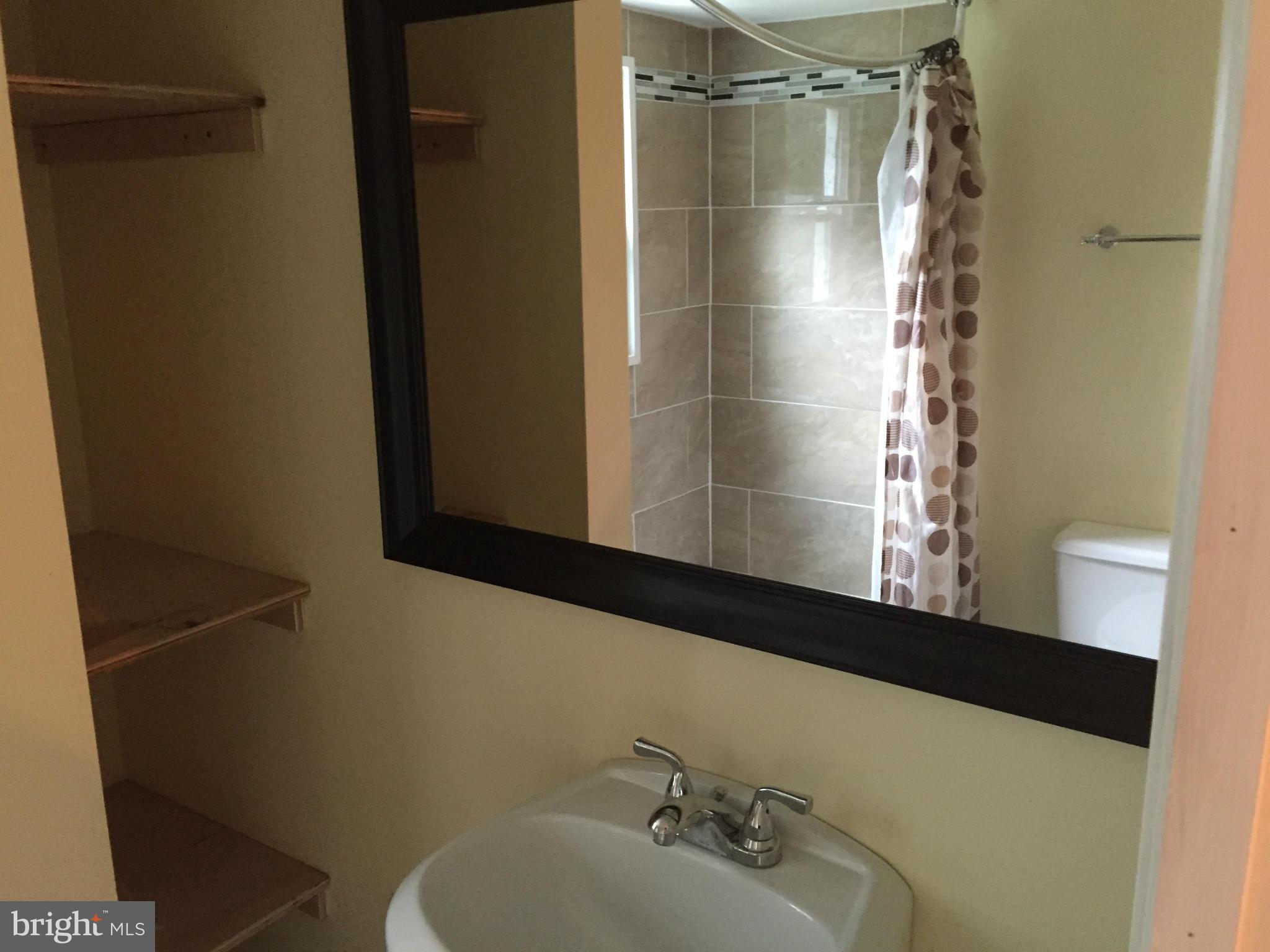 HALLIEWOOD - Residential