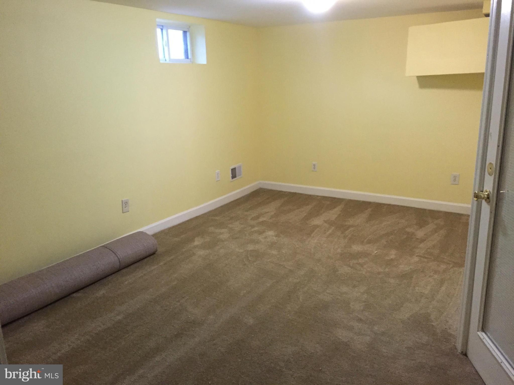 HALLIEWOOD - Residential